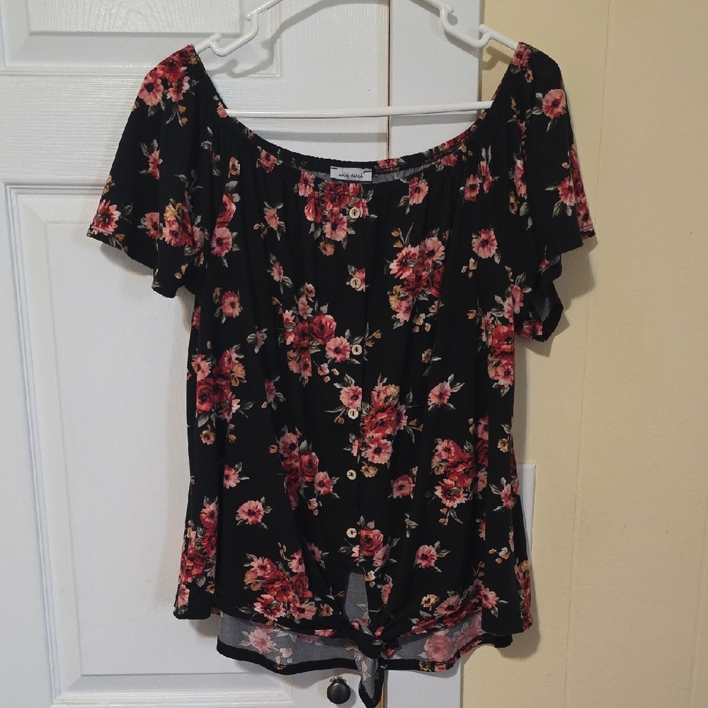 Black Floral Off-Shoulder Tie-Hem Blouse